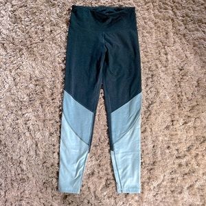 NWO Women’s Old Navy Cozycore high rise leggings Size: M, color: Teals